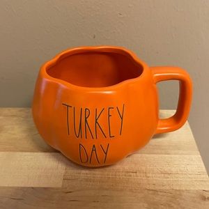 New Rae Dunn Turkey Day Pumpkin Mug